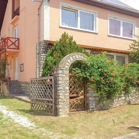Prázdninový dům 0 Bedroom Holiday In Aggtelek