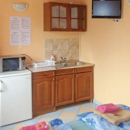 0 Bedroom Holiday In *
