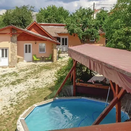0 Bedroom Holiday In Aggtelek